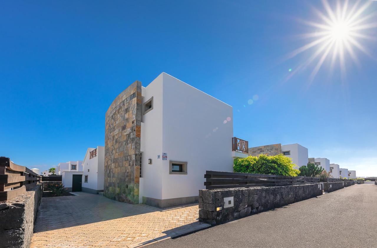 Villas Camelot By Escape Home Коста Бланка Экстерьер фото